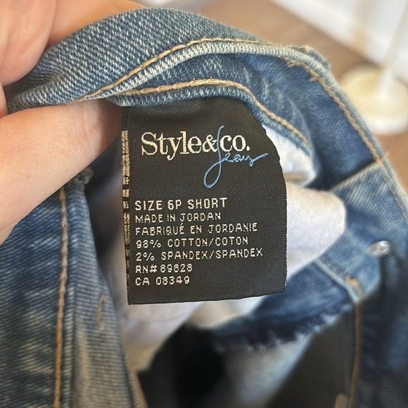 Style & Co Denim Jeans Petites 6 - Picture 3 of 4